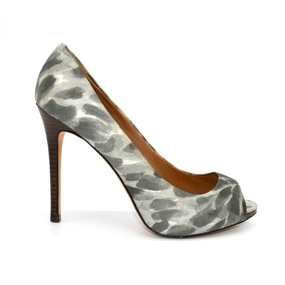 Ann Taylor Peep Toe Pumps Grey 7.5 - Picture 1 of 4